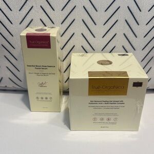 True-Orgánica Skin Renewal Peeling Gel & Bloom Rose Essence Set